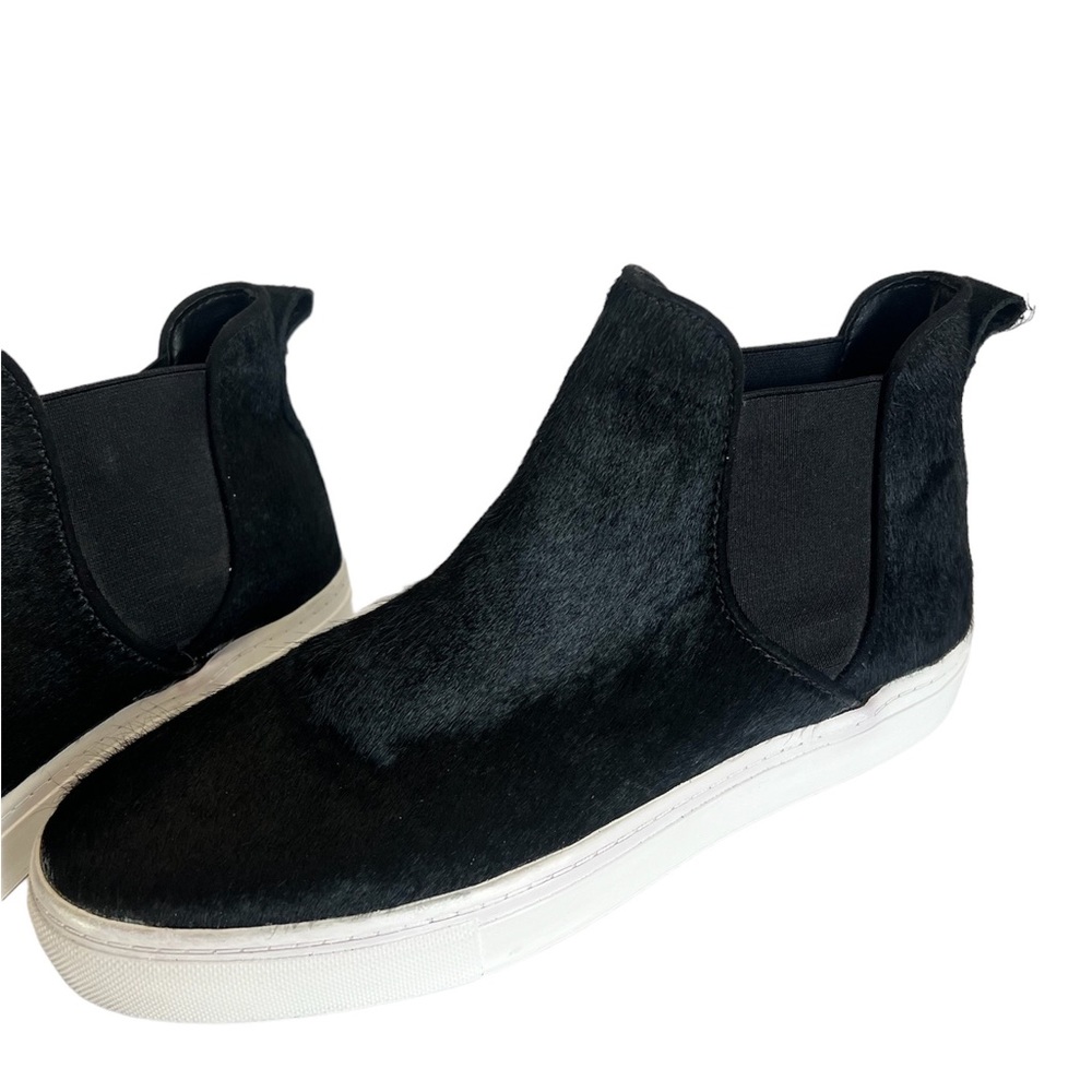 Zara Women’s Black Faux Fur Slip On Shoe Size 39